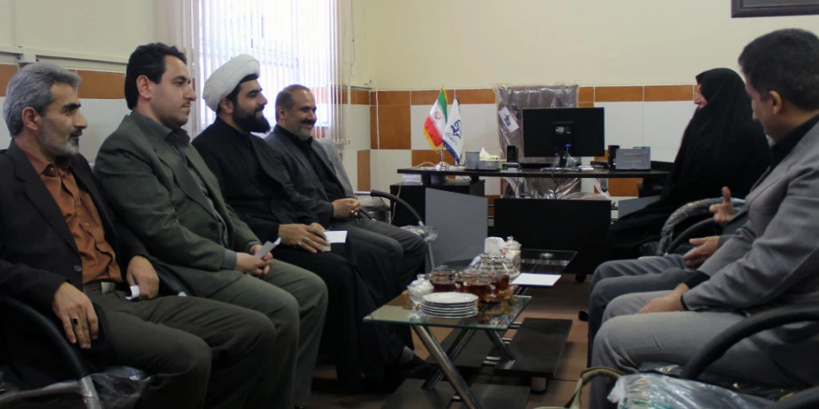 تأسیس کانون هم اندیشی اساتید و نخبگان دانشگاه در پردیس های فرهنگیان گیلان