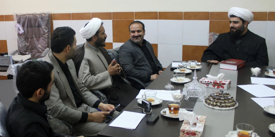 حضور مستمر مبلغان دینی در فضای دانشگاه و تشکیل هیاتهای مذهبی دانشجویی یک ضرورت است