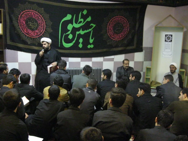 محرّم، ماه عشق و ایثار