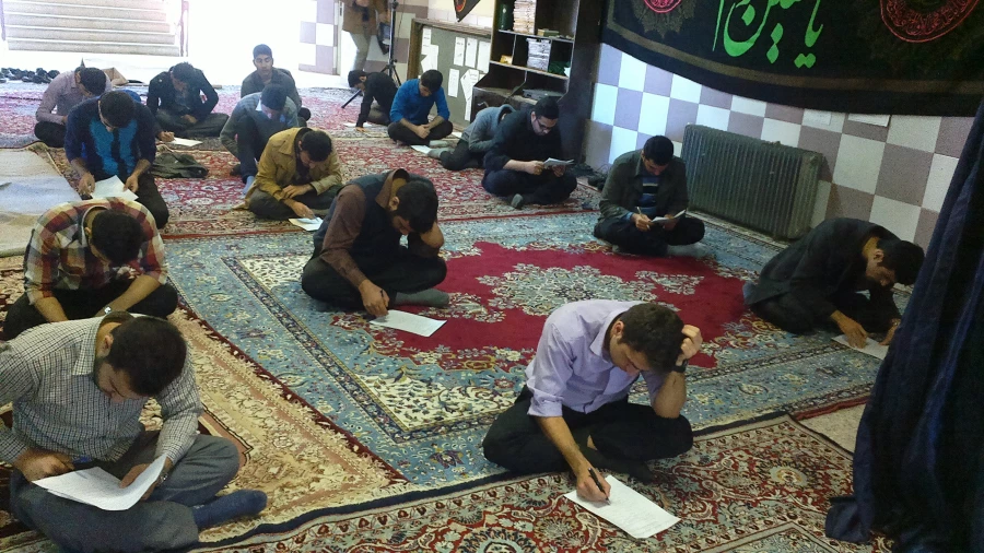 نفرات برتر مسابقه کتابخوانی