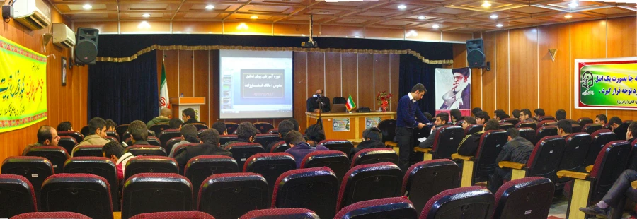 برگزاری همایش هفته پژوهش 8