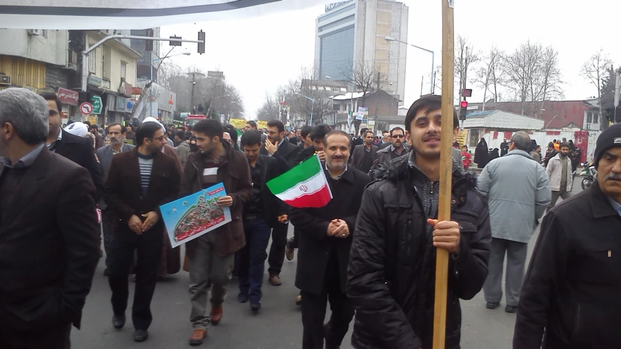 حضور حماسی دانشجویان پردیس امام علی (ع) در راهپیمائی 22بهمن