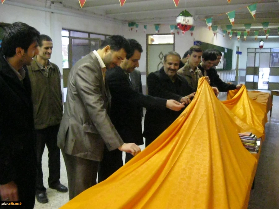 افتتاح  نمایشگاه کتاب در پردیس امام علی (ع)