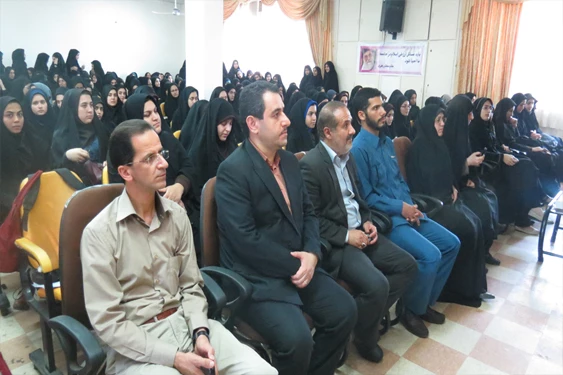 همایش راهکارهای ازدواج دانشجویی با حضور حجت الاسلام و المسلمین دهنوی