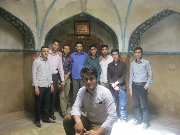 بازدید دانشجومعلمان پردیس امام علی (ع) از حمام گنجعلی خان