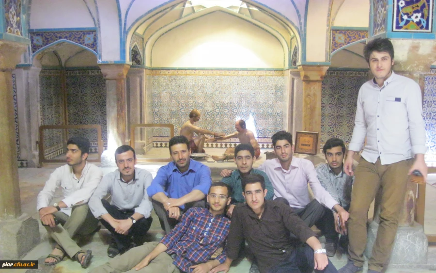 بازدید دانشجومعلمان پردیس امام علی (ع) از حمام گنجعلی خان