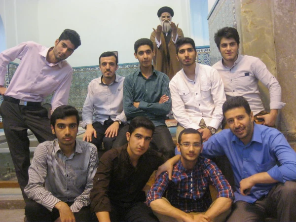 بازدید دانشجومعلمان پردیس امام علی (ع) از حمام گنجعلی خان