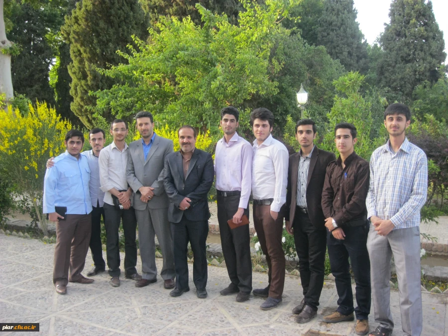 بازدید دانشجومعلمان پردیس امام علی (ع) گیلان  ازباغ شاهزاده ماهان کرمان