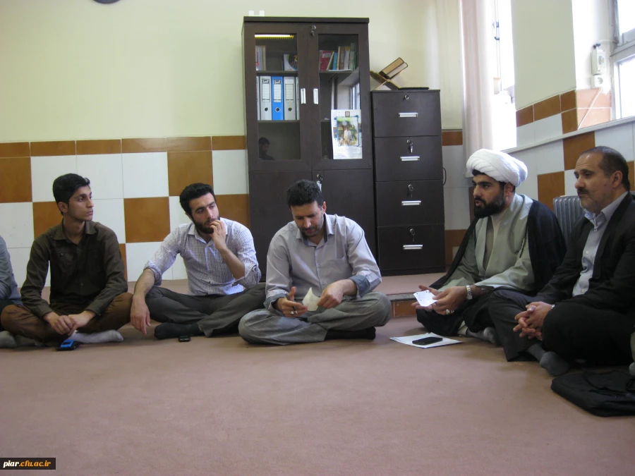 جلسه توجیهی ضیافت اندیشه فعالان فرهنگی سیاسی 1393(برادران)