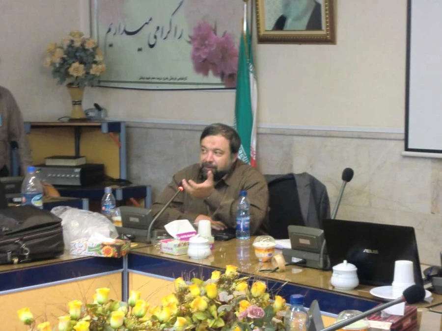 برگزاری همایش و کلاسهای فناوری اطلاعات برای مدیران پرتال پردیسهای کل کشور 3