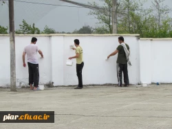 حضور یک جوان مؤمن و متدین  در یک مجموعه ى روستائى، در بین جوانان و مردم، مظهر مجسم آیه ى قرآن است.
                                                                                                                                      مقام معظم رهبری