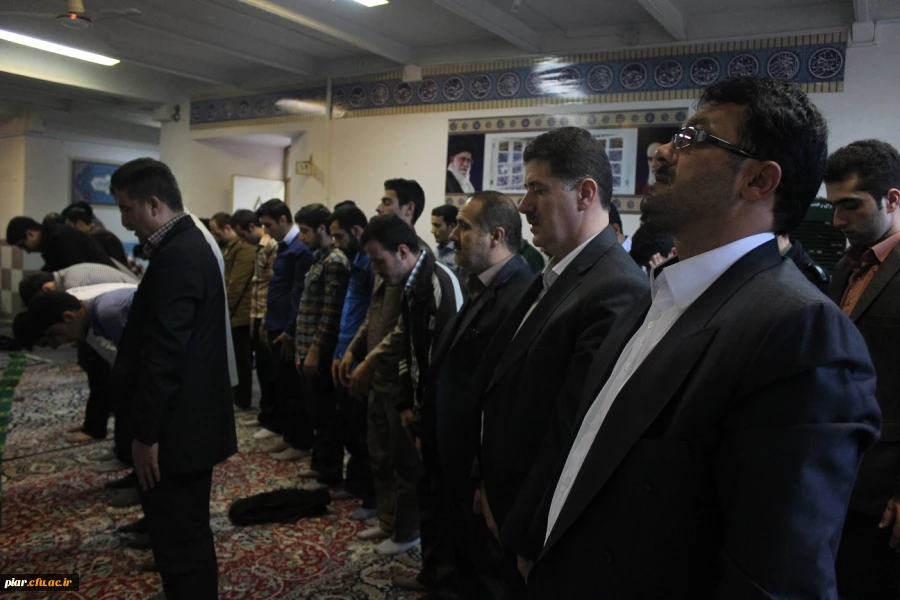 علیٌّ اَوَّلُ النّاسِ اِیماناً : حضرت علی علیه السّلام اوّلین کسی است که ایمان آورد