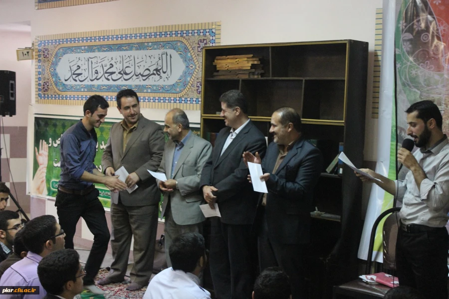 علیٌّ اَوَّلُ النّاسِ اِیماناً : حضرت علی علیه السّلام اوّلین کسی است که ایمان آورد