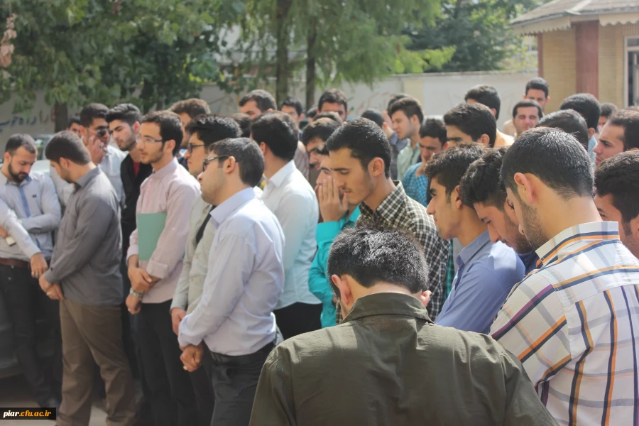 تقارن بهار تعلیم و تربیت با هفته دفاع مقدس مبارکباد