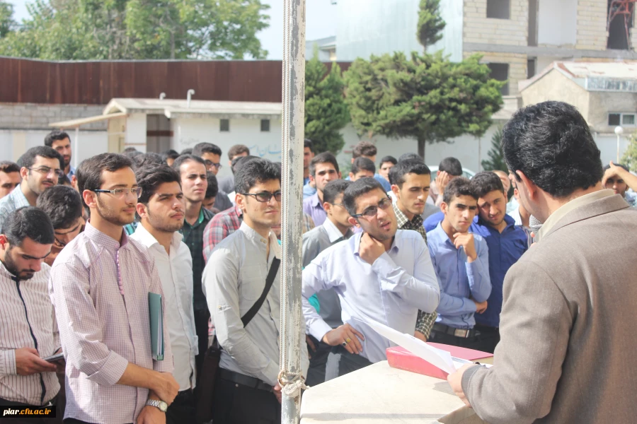 تقارن بهار تعلیم و تربیت با هفته دفاع مقدس مبارکباد