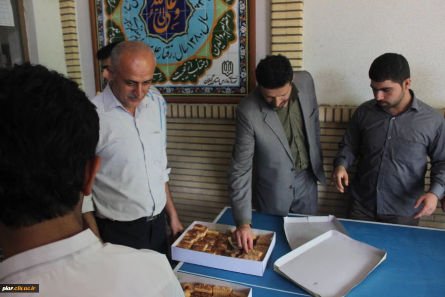 تقارن بهار تعلیم و تربیت با هفته دفاع مقدس مبارکباد