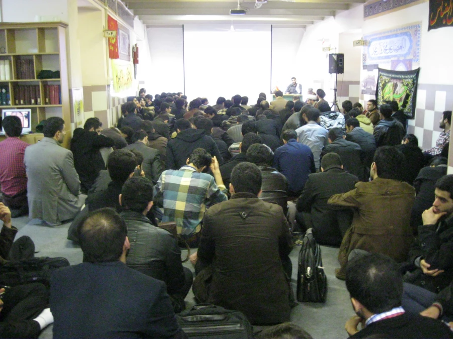 گرامیداشت روز دانشجو با حضور حجت الاسلام و المسلمین حاج آقا دادگر