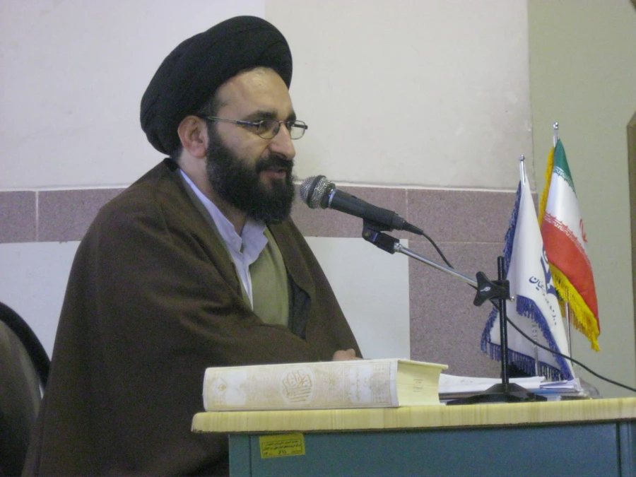 گرامیداشت روز دانشجو با حضور حجت الاسلام و المسلمین حاج آقا دادگر