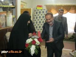 هیچ چیز شایسته تر از آن نیست که یاد و نام گرامی شهیدان و فداکاران راه خدا را بزرگ بداریم،سیدعلی خامنه ای