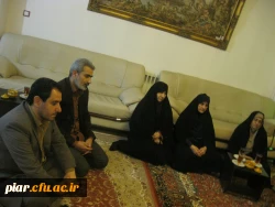 جانبازان عزیز ارزنده ترین یادگاریهاى دوران حماسه ى دفاع مقدس هستند. امام خامنه ای