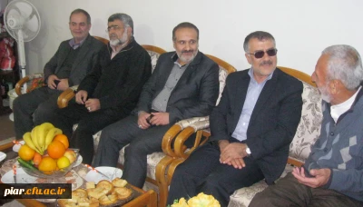 هیچ چیز شایسته تر از آن نیست که یاد و نام گرامی شهیدان و فداکاران راه خدا را بزرگ بداریم.سیدعلی خامنه ای