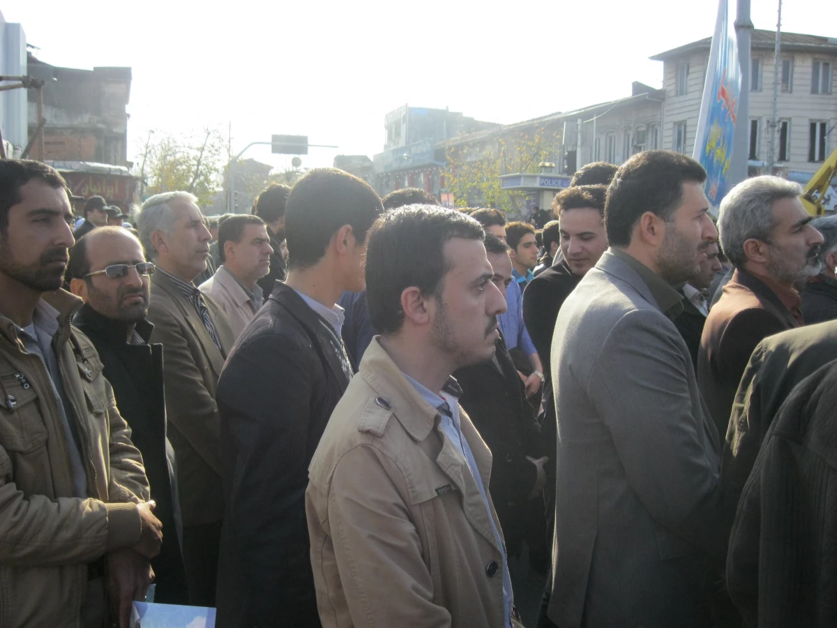 راهپیمایی 9 دی تجلی قدرت خدا و حرکتی ماندگار در تاریخ انقلاب است.مقام معظم رهبری(مدظله العالی)
