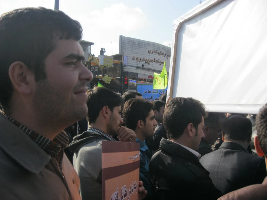 راهپیمایی 9 دی تجلی قدرت خدا و حرکتی ماندگار در تاریخ انقلاب است.مقام معظم رهبری(مدظله العالی)