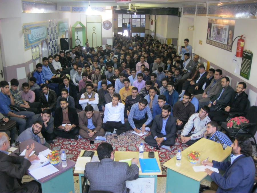 برگزاری مناظره پیرامون مذاکرات هسته ای