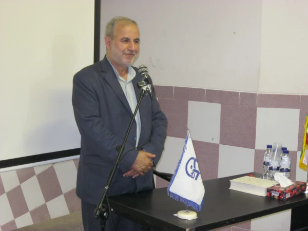 بزرگداشت هفته معلم با حضور دانشجویان ناپیوسته