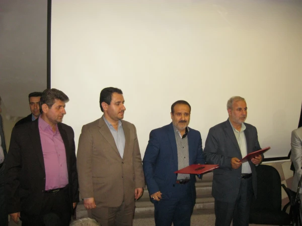 بزرگداشت هفته معلم با حضور دانشجویان ناپیوسته