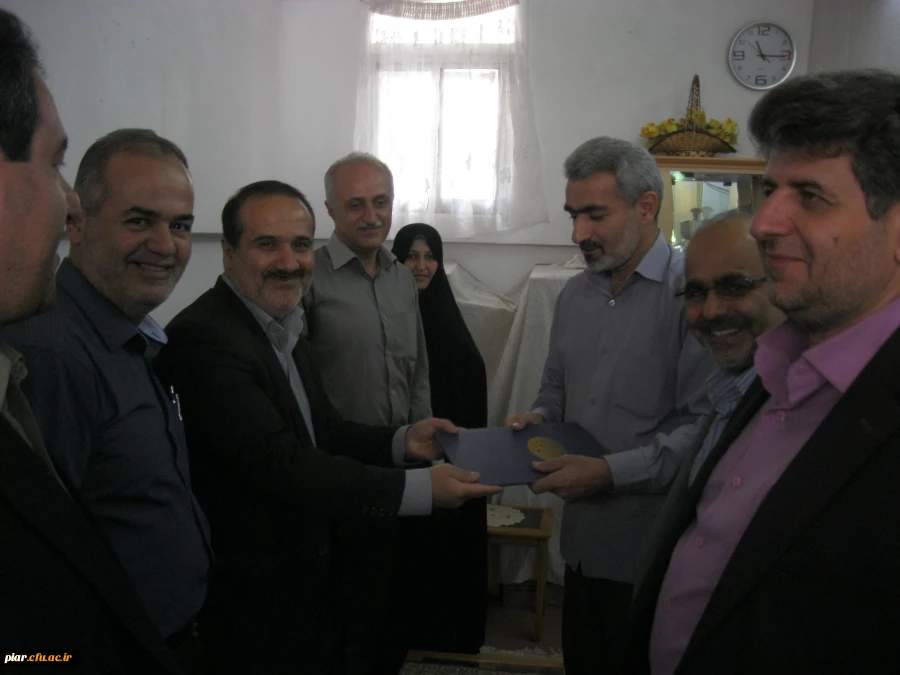 جانبازان شکوه زخم و تصویر گر ایمانند.