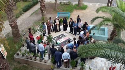 ادای احترام به شهدای گمنام دانشگاه فرهنگیان