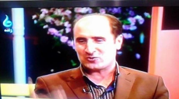 حضور موفق دکترسید سعید احدزاده (سرپرست دانشگاه فرهنگیان پردیس امام علی (ع)) در برنامه زنده مهتاب شبان به عنوان کارشناس با موضوع حافظ شناسی