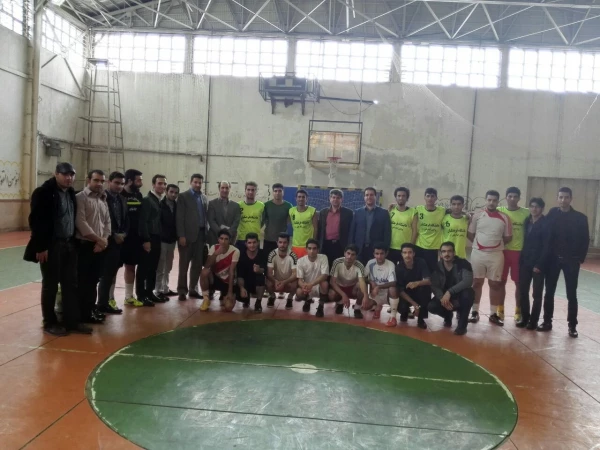 فینال مسابقات فوتسال پردیس ام علی (ع) به مناسبت 16آذر(روز دانشجو)