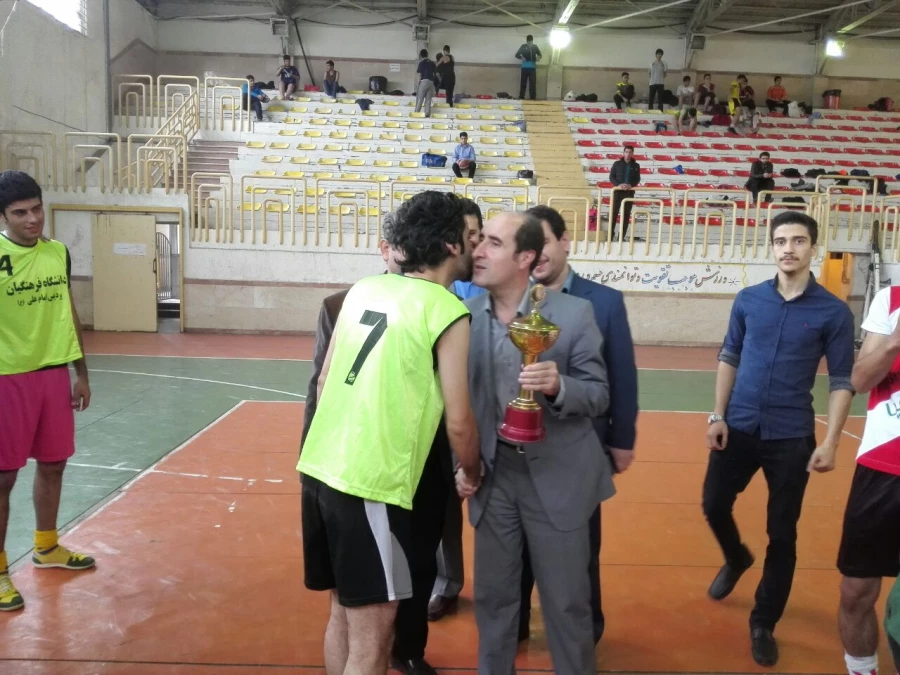 فینال مسابقات فوتسال پردیس ام علی (ع) به مناسبت 16آذر(روز دانشجو)