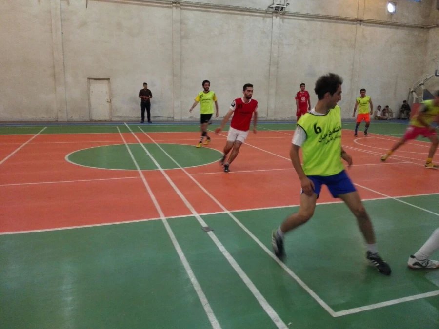 فینال مسابقات فوتسال پردیس ام علی (ع) به مناسبت 16آذر(روز دانشجو)