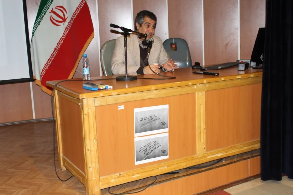 برگزاری اولین کارگاه آموزشی شیوه های  تحقیق و مقاله نویسی