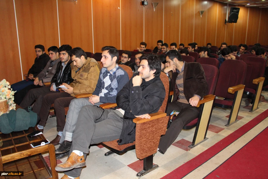 برگزاری اولین کارگاه آموزشی شیوه های  تحقیق و مقاله نویسی