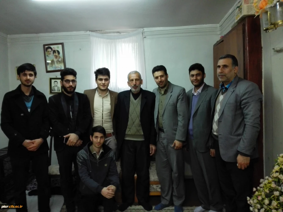 دیدار دانشجو معلمان با خانواده شهید صنعتی
