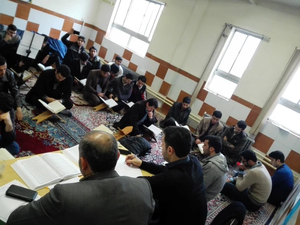 برگزاری آزمون های شفاهی بیست و ششمین جشنواره فرهنگی قرآ ن کریم پردیس امام علی (ع) گیلان