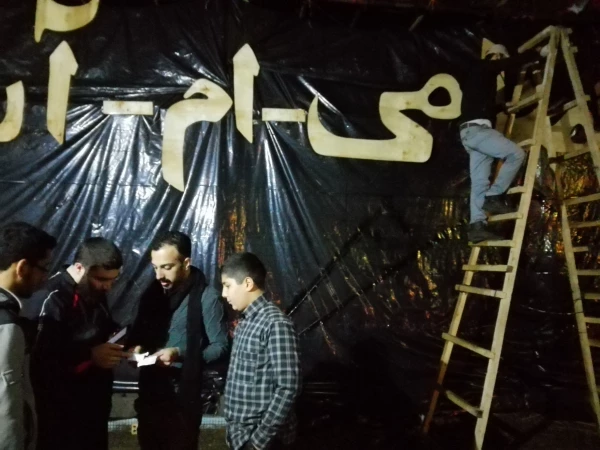 بازدید دکتر احدزاده از نمایشگاه یادواره شهدای گمنام