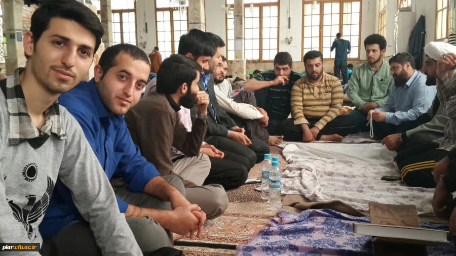 اعتکاف پرورش جسم و جان است