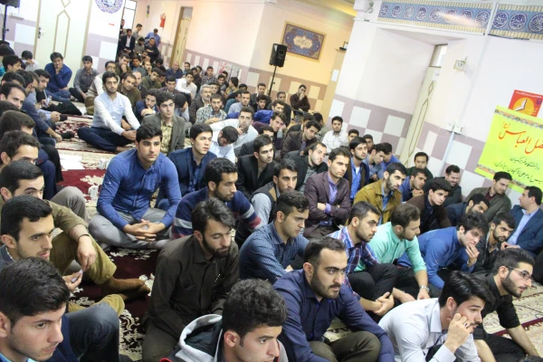 نشست پرسش و پاسخ با حضور دکتر قنبری معاون امور دانشجویی دانشگاه فرهنگیان