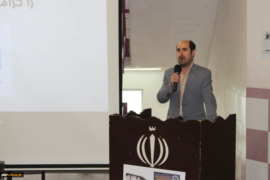 نشست پرسش و پاسخ با حضور دکتر قنبری معاون امور دانشجویی دانشگاه فرهنگیان