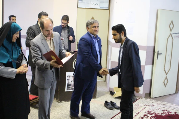 نشست پرسش و پاسخ با حضور دکتر قنبری معاون امور دانشجویی دانشگاه فرهنگیان