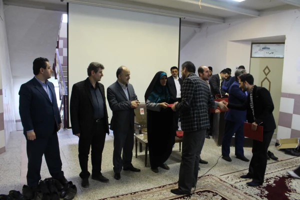 نشست پرسش و پاسخ با حضور دکتر قنبری معاون امور دانشجویی دانشگاه فرهنگیان