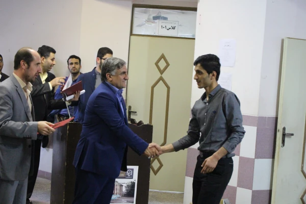 نشست پرسش و پاسخ با حضور دکتر قنبری معاون امور دانشجویی دانشگاه فرهنگیان