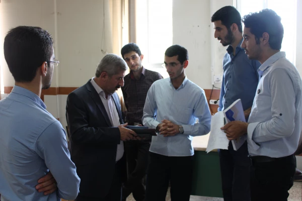 بازدید دکتر کیانی از پردیس امام علی (ع)