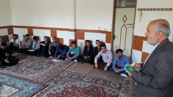 کارگاه آشنایی با فرقه های ضاله