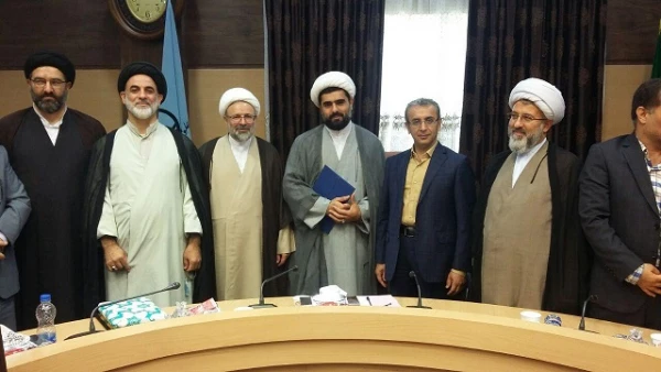 مراسم تودیع و معارفه مسئول نهاد رهبری دانشگاه علوم پزشکی گیلان برگزار شد.